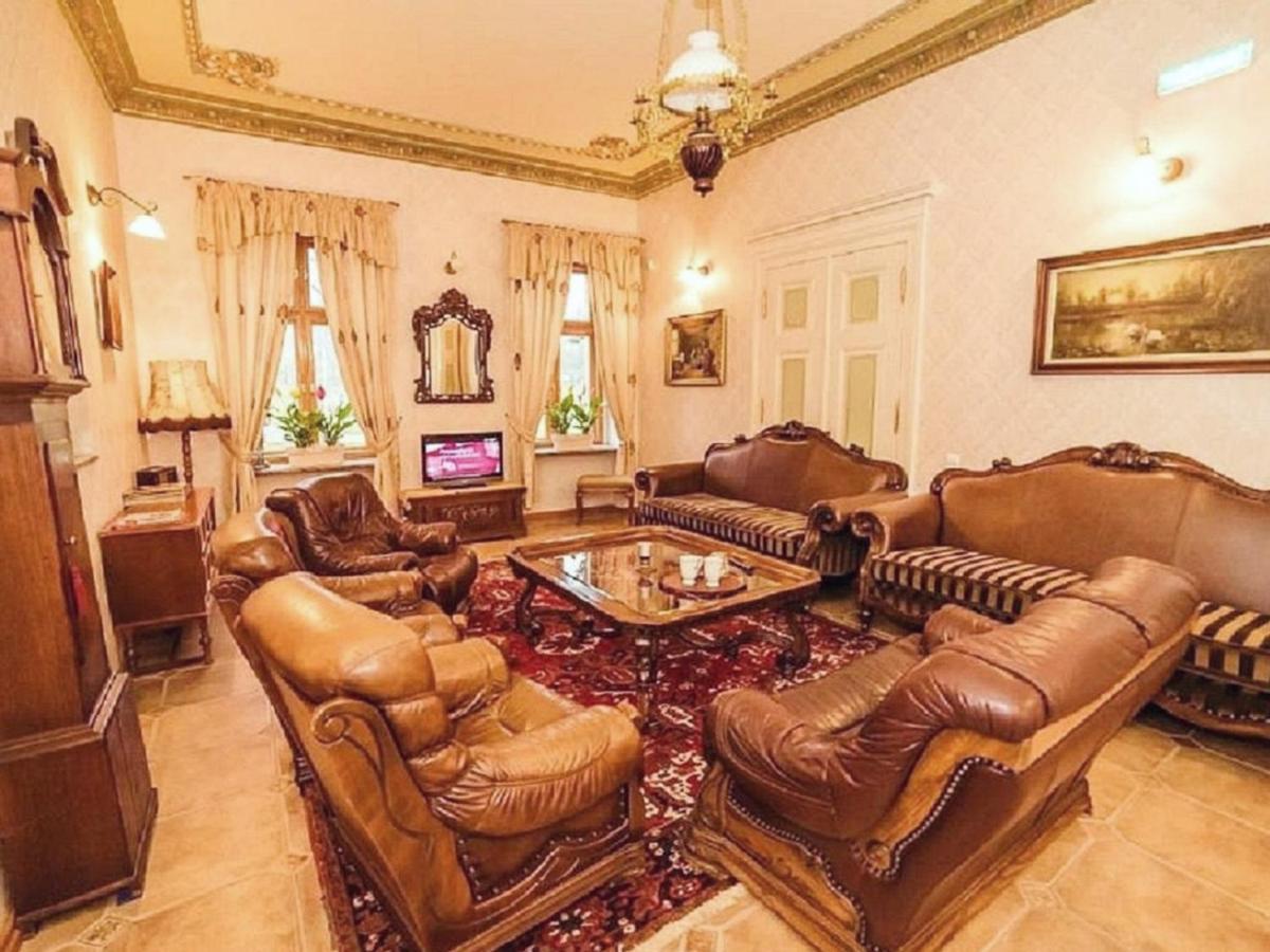 Palac Kursko Екстер'єр фото